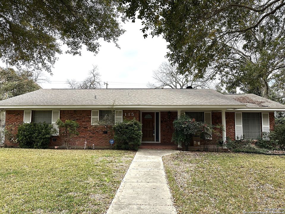 1st image of 115 PARK DR