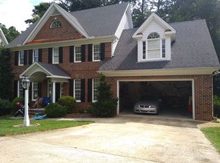 5628 Bennettwood Ct, Raleigh, NC 27612