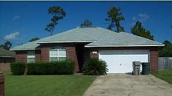 1st image of 750 Maple Woods Cir