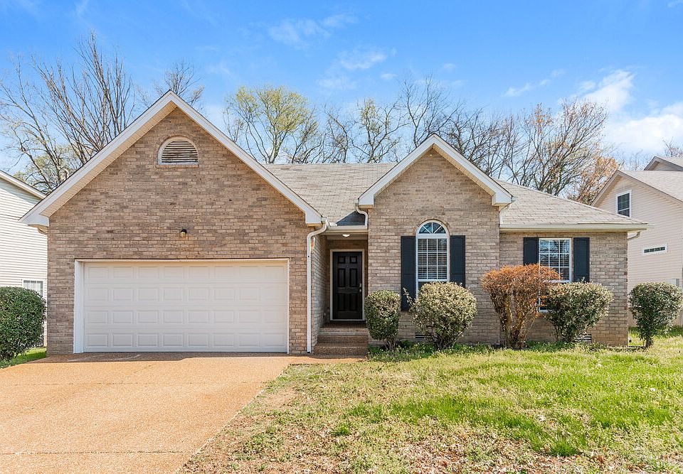 1st image of 3112 Chateau Valley Dr