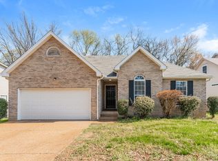 3112 Chateau Valley Dr, Nashville, TN 37207