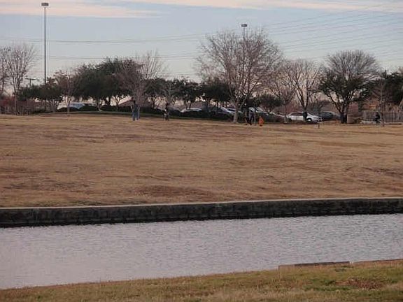 5th image of 2308 Westwind Dr