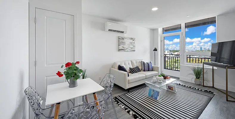 Rented by Oxford Property Group | media 1