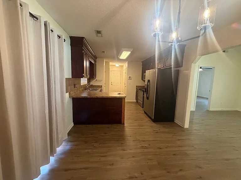 3290 Valencia Dr — Photo 6