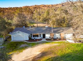 41033 Long Hollow Dr, Coarsegold, CA 93614