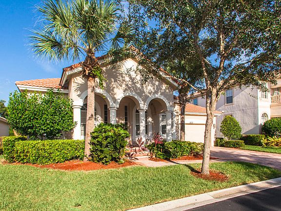 8152 Bautista Way-701