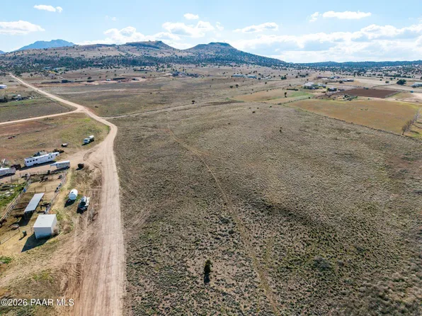 1150 S Lakeshore Dr, Chino Valley, AZ 86323