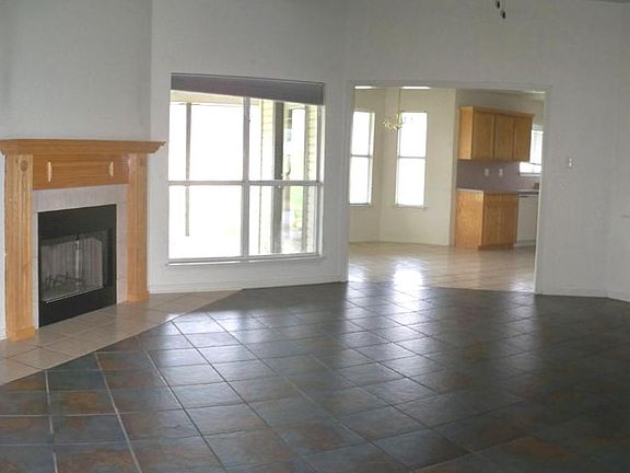 4th image of 4805 Morning Star Ln