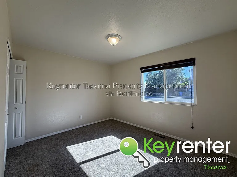 3622 E Howe St — Photo 6