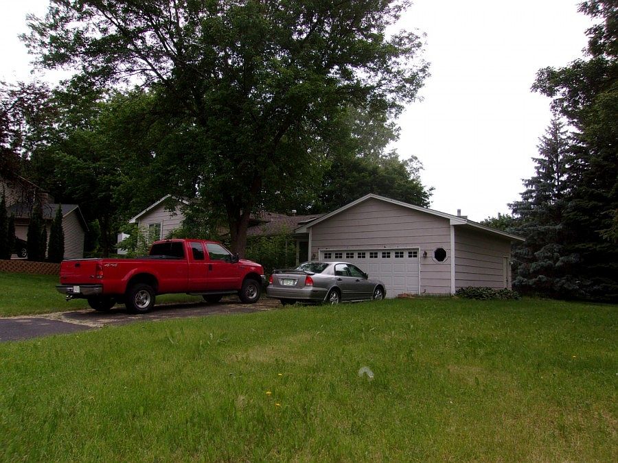 1st image of 4895 Magnolia Ln N