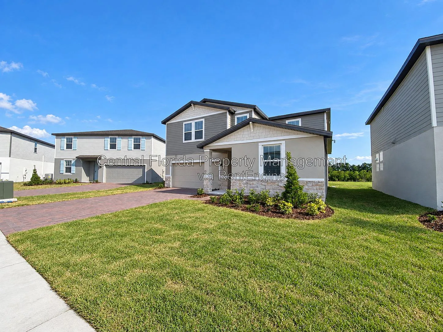 4 bed, 3.0 bath, 2634 sqft, $2,499 — Photo 2