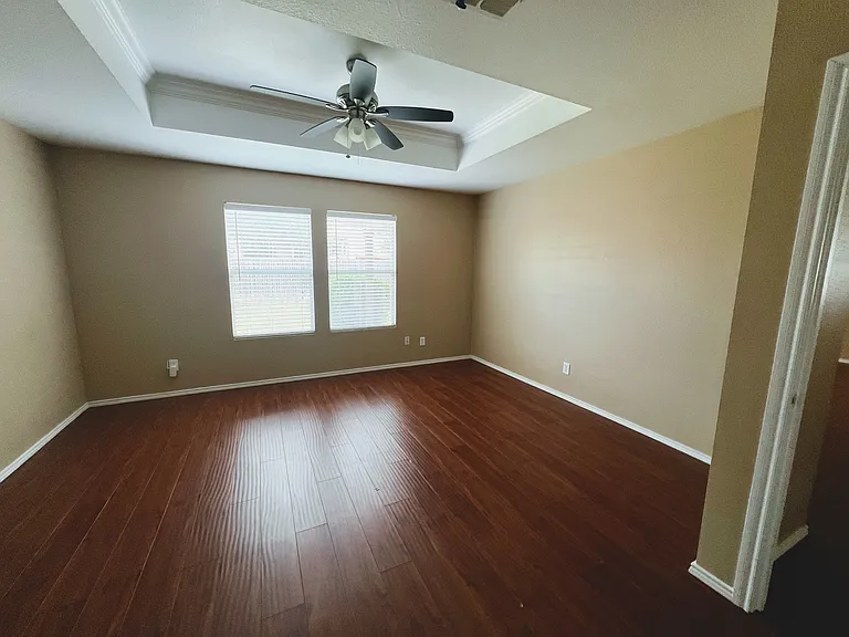 3803 Ponderosa Bnd — Photo 9
