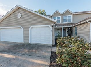 1648 Mapleview Ct, Streetsboro, OH 44241