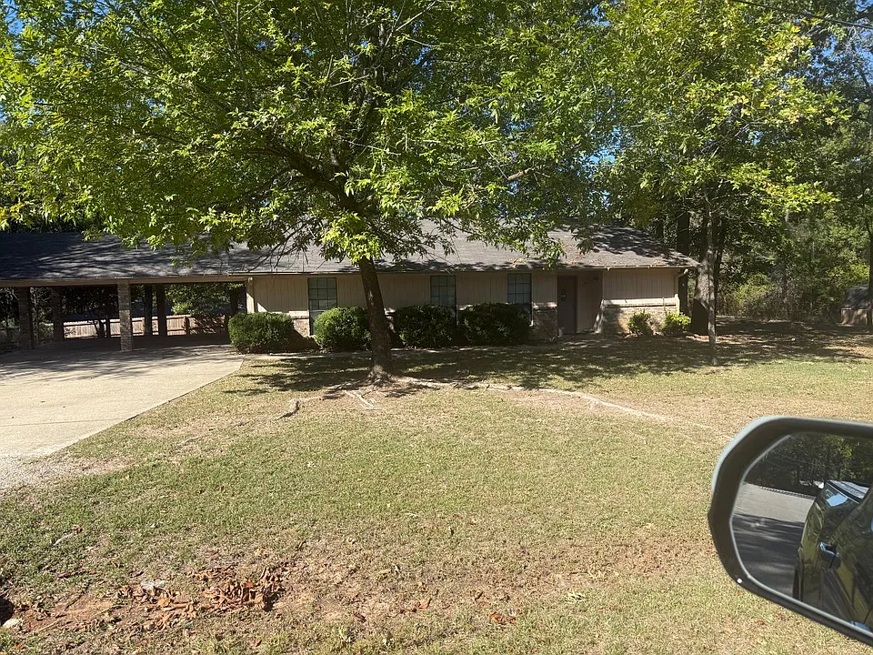 154 Norma St
