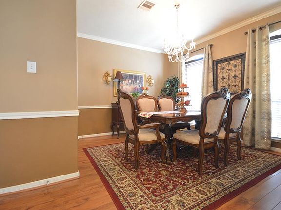 4th image of 1715 Amber Trail Ln