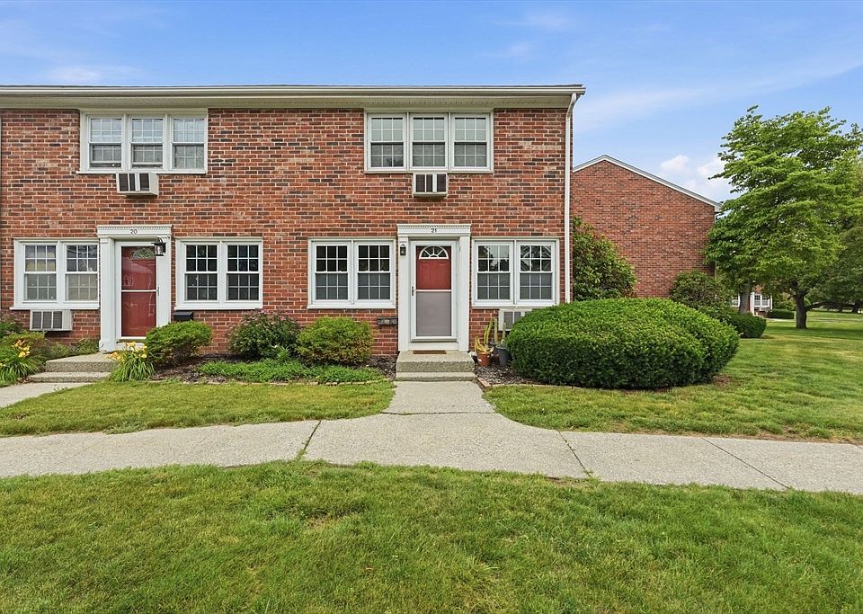 1st image of 540 Granby Rd #21