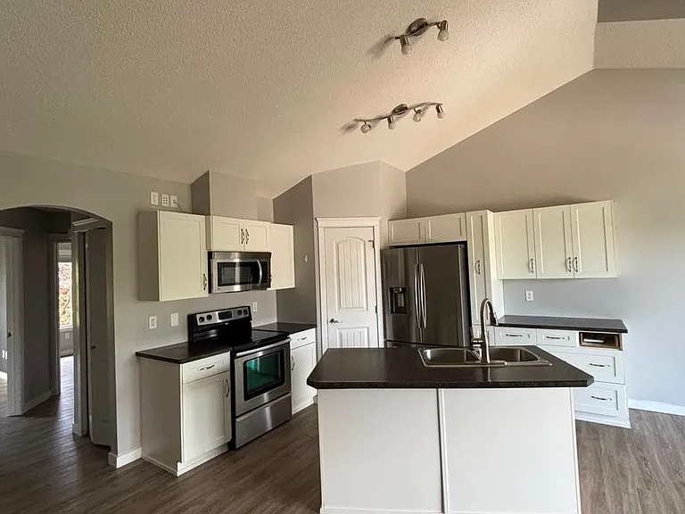 602 62nd St SW #31 — Photo 5