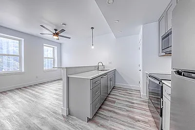 3005-3007 Brereton St #3 — Photo 12