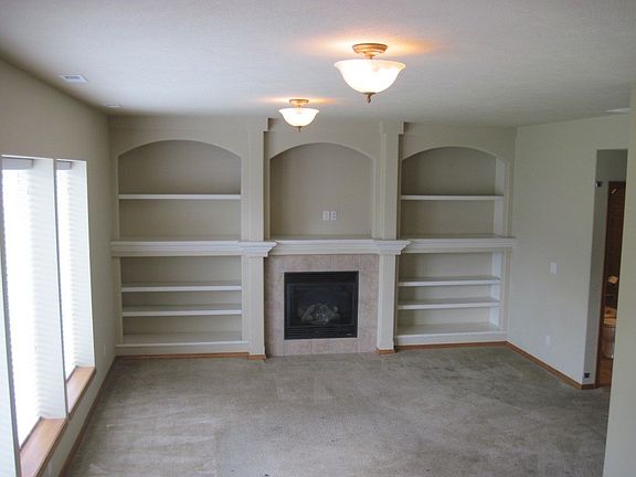 3rd image of 6011 N Edgemont Ln