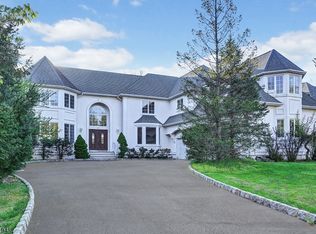 46 Sneider Rd, Warren, NJ 07059