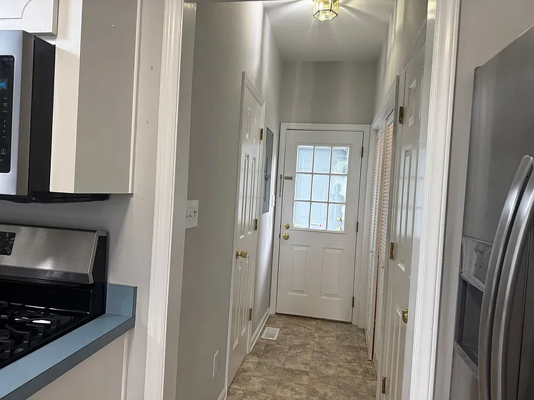 2105 Rail Ct — Photo 8