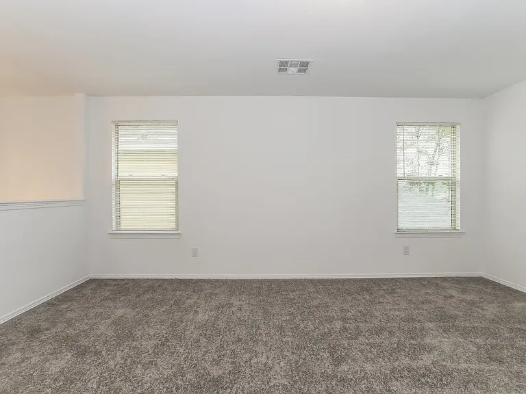 16726 Rover Ln — Photo 8