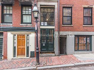 16 S Russell St #7, Boston, MA 02114