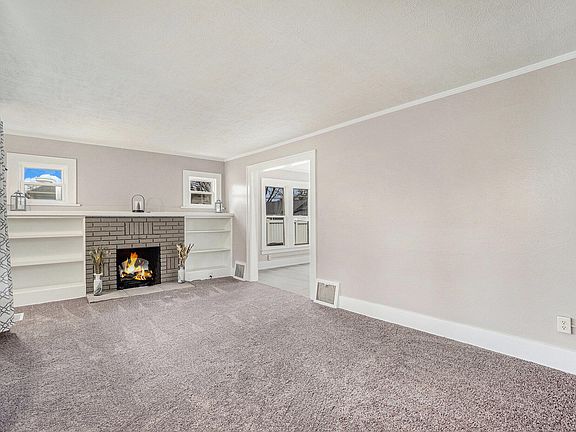 4th image of 133 Highland Ave