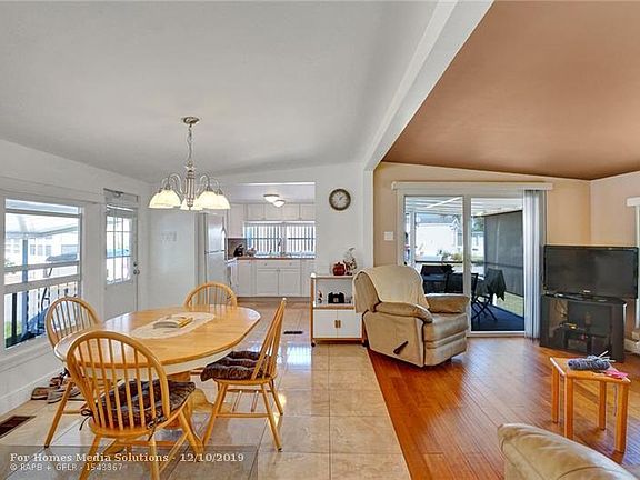 4th image of 8716 SW 17th Ct
