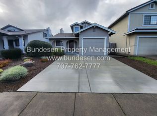 962 Hacienda Cir, Rohnert Park, CA 94928