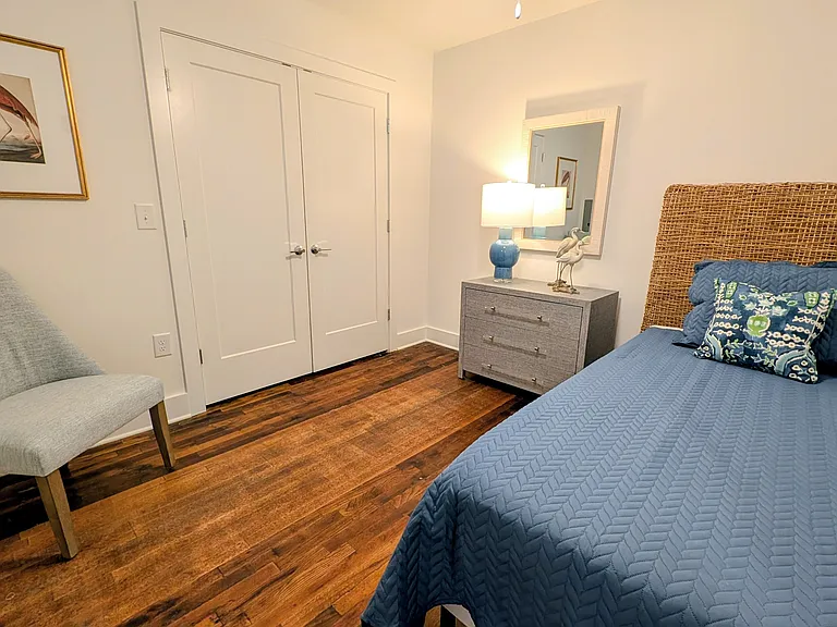 Overton Lofts — Photo 96