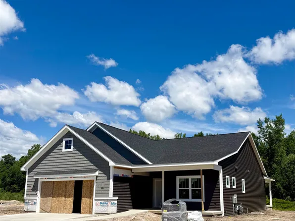 3121 Apple Ridge Ct, Midland, MI 48642
