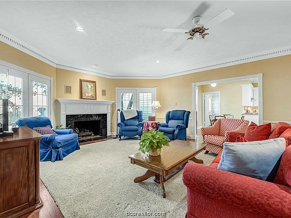 4th image of 8703 Appomattox Dr