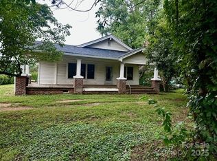 701 Carbon City Rd, Morganton, NC 28655