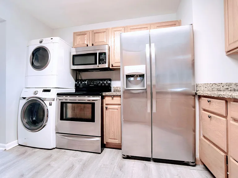 3401 NW 44th St #205 — Photo 16