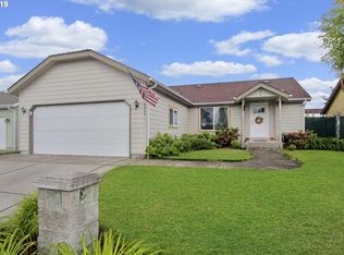 5369 Golden Eagle Dr, Eugene, OR 97402