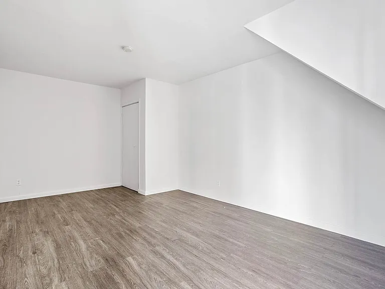 88 Fulton St #616 — Photo 8