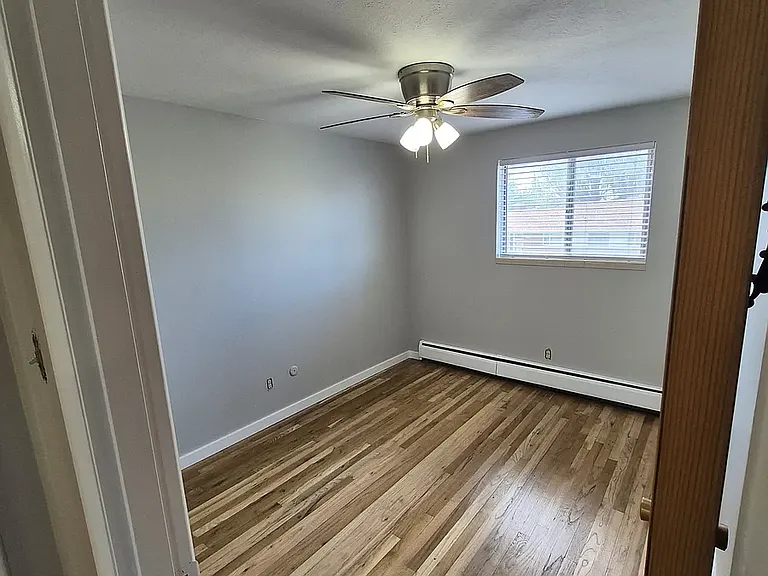 1318 Virginia St — Photo 13