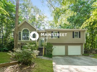 294 Oak Landing Cir, Douglasville, GA 30134