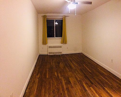 2nd image of 2807 Voorhies Ave #1