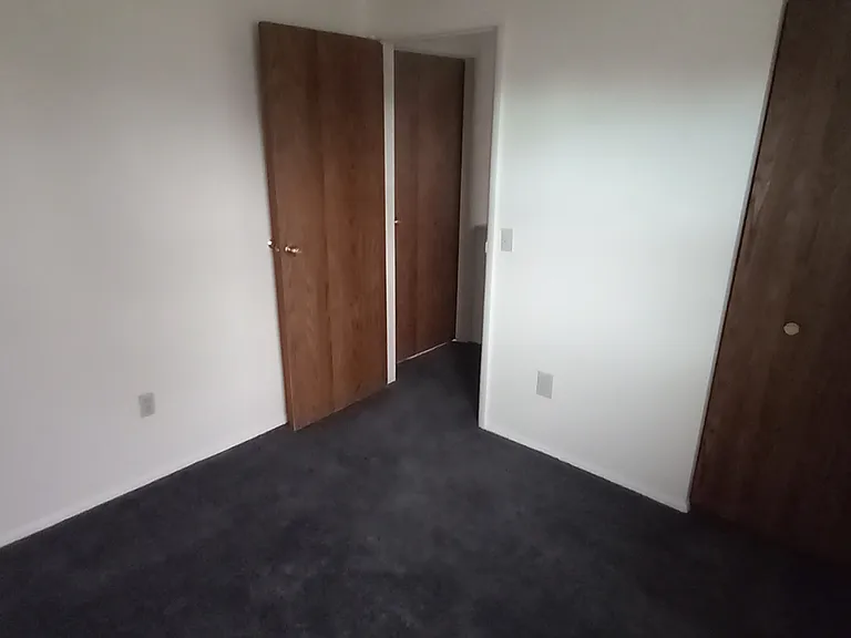 25038 Gerald Ave — Photo 8