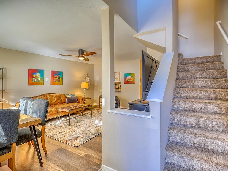 302 Talisman Dr #37 — Photo 2