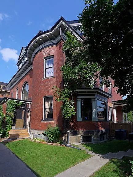150 Stratford Ave — Photo 31