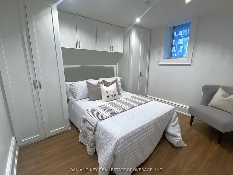 525 Old Weston Rd #LOWER — Photo 11