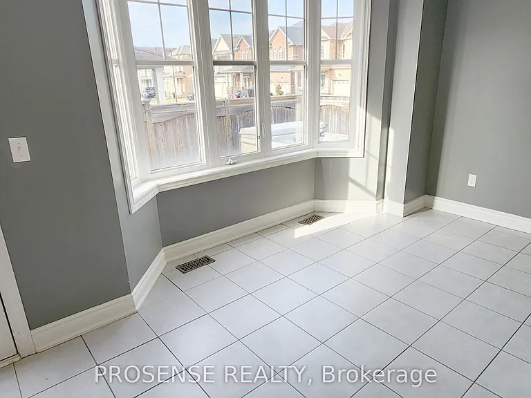 190 Nisbet Blvd — Photo 20