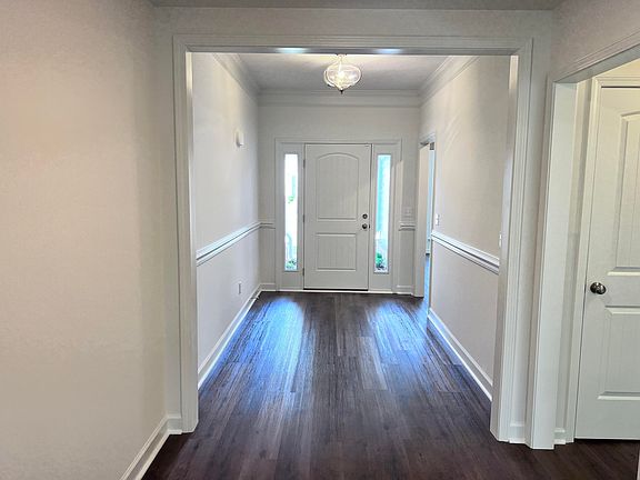 3rd image of 7418 Hanford Drive