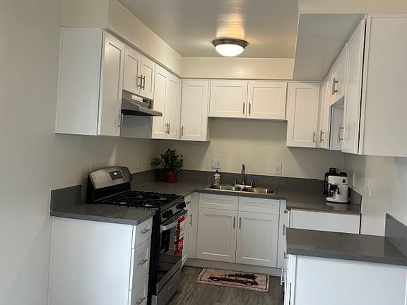 BRAND NEW KITCHEN

one bedroom flooor plan