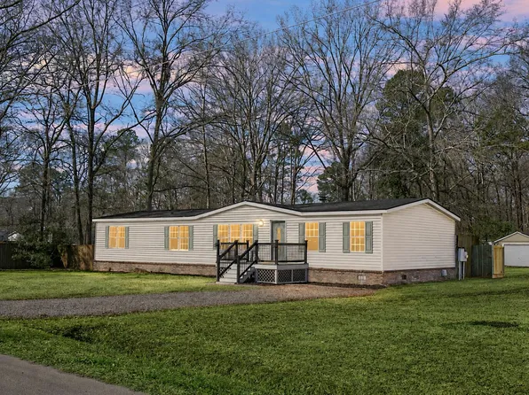 104 Dean Dr, Summerville, SC 29483
