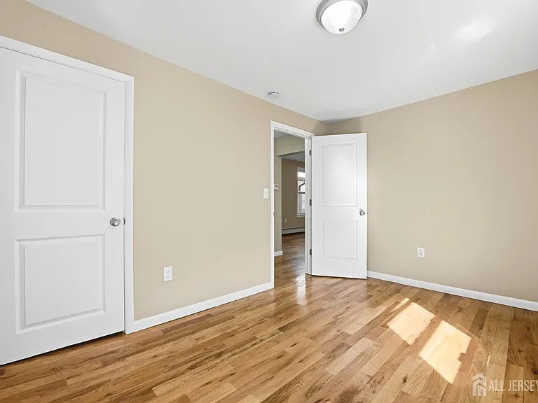164 S Ridgewood Rd #2 — Photo 14
