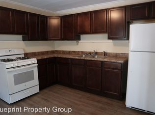 33 Parker St, Pittsfield, MA 01201